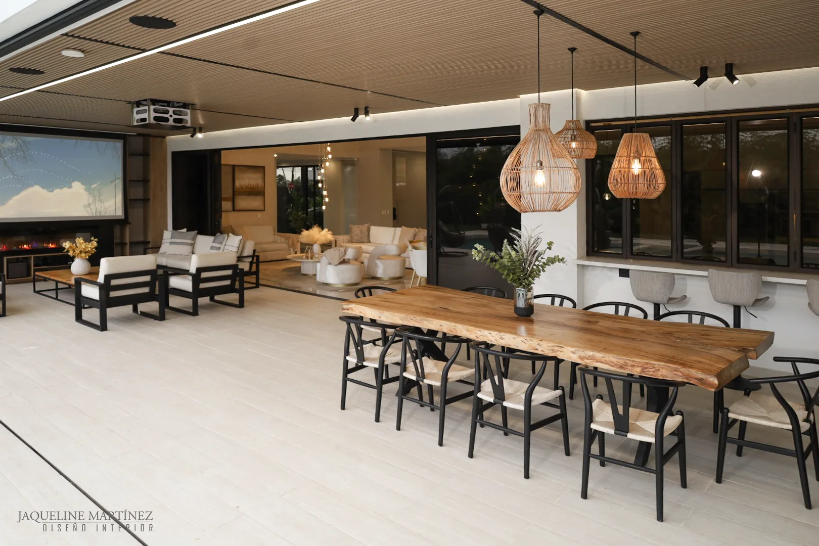 Casa decorada y con ilumincación